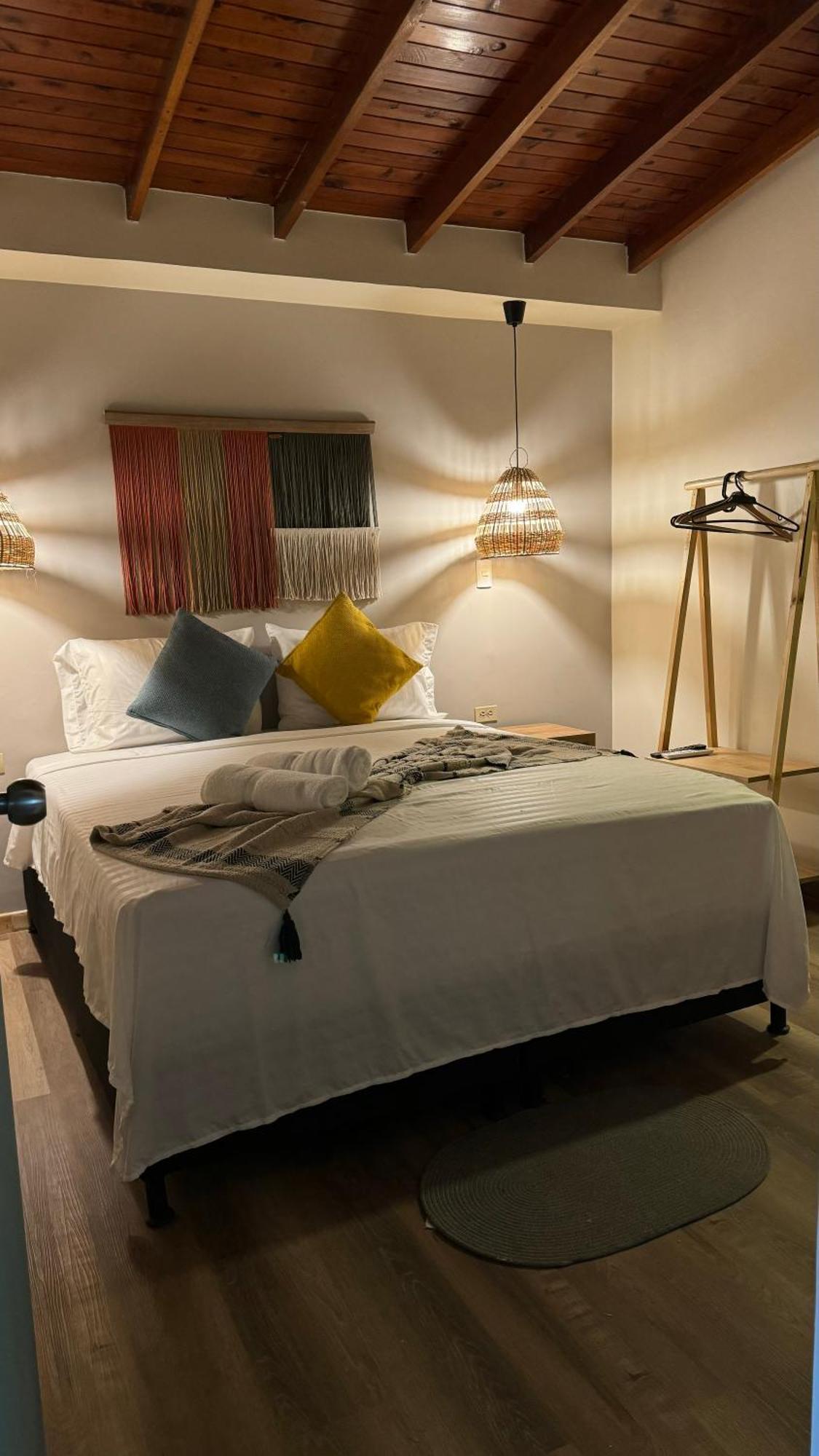 Luum Casa Hotel Manila Medellín Kültér fotó